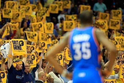 全球篮球新闻速递，最新动态与NBA赛场趋势分析